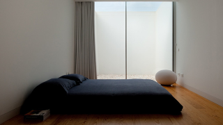 Illustration for article titled Could You Live in This Ultra Minimalist Home?